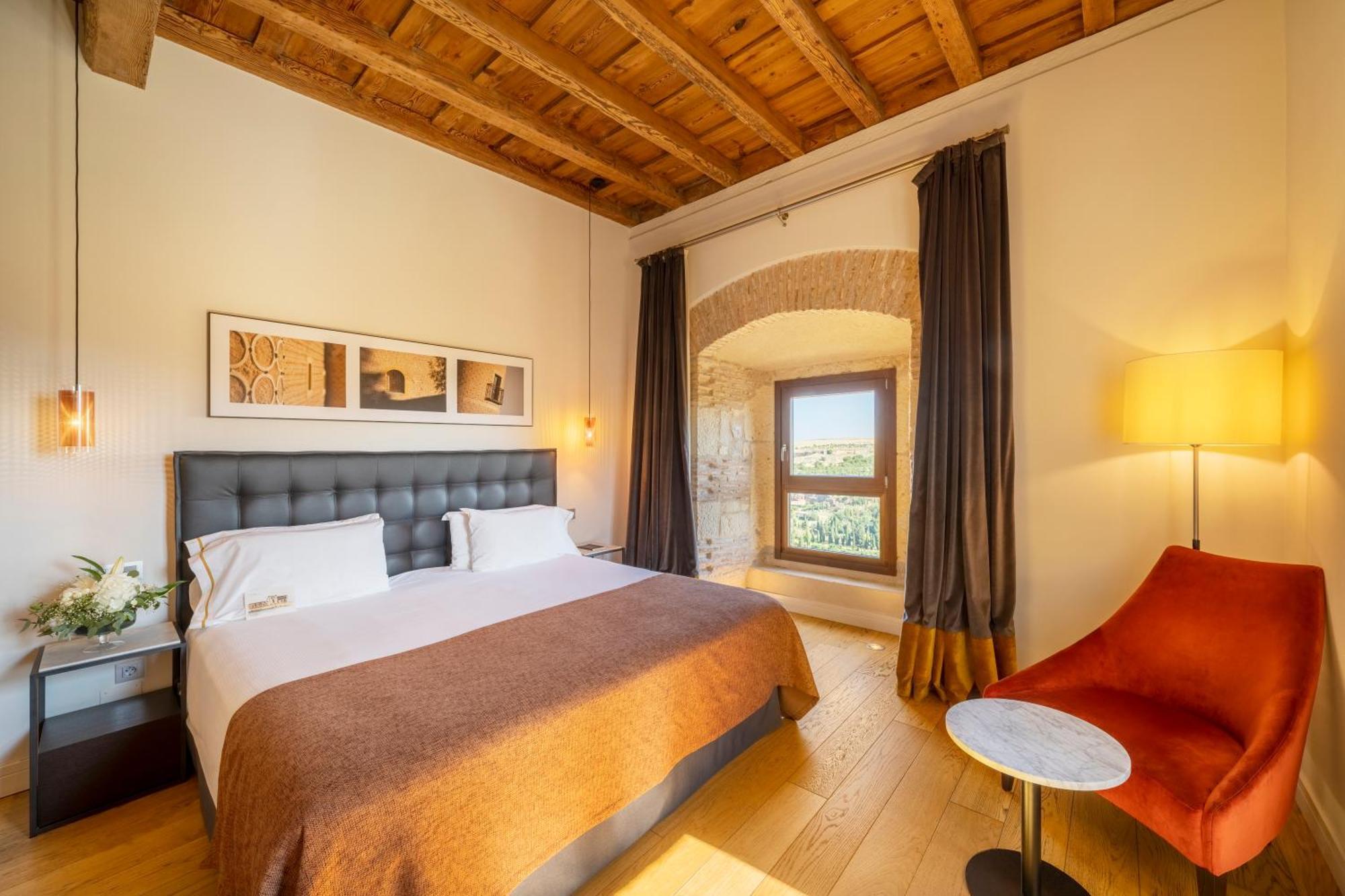 Superior Double or Twin Room,1589407135:JPEG